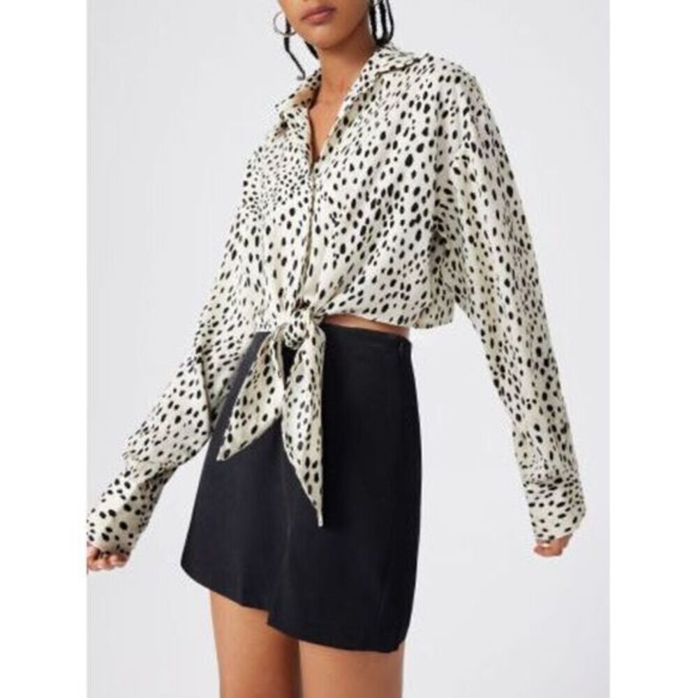 Micas Leopard Print Front Tie Cropped Shirt Size Small